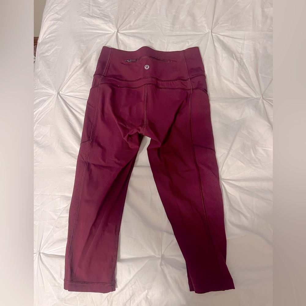 Lululemon capri leggings